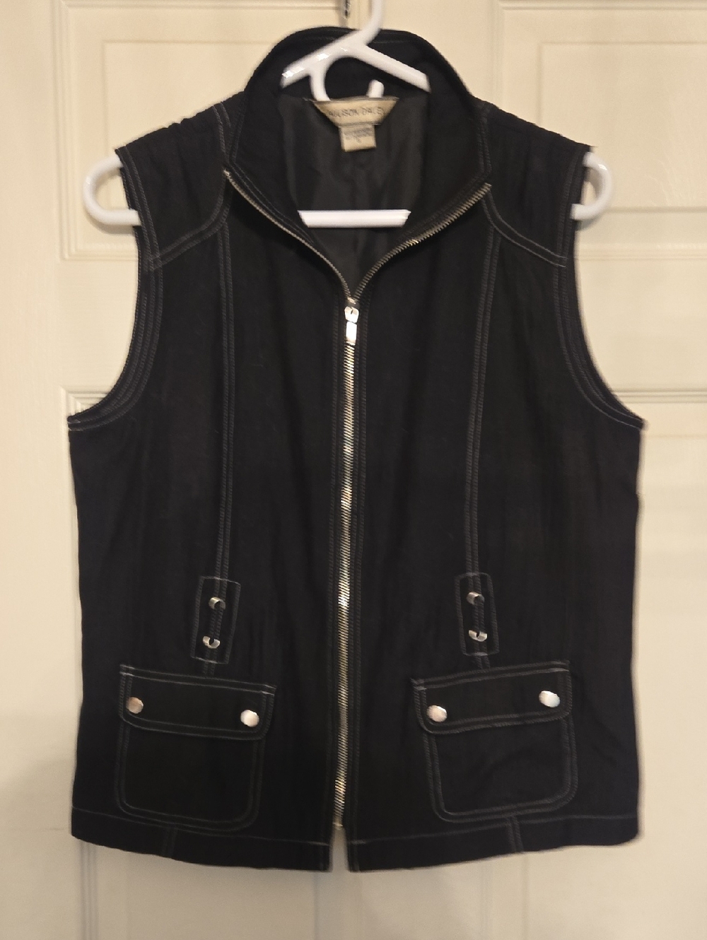 Allison Daley Stylish Black Sleeveless Zip Vest with Contrast Stitching